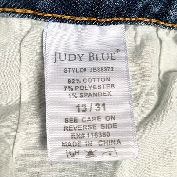 Judy Blue Lillian High Rise Slim Fit Jeans - Picture 11 of 11